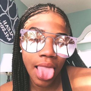 Meet your Posher, Aleah